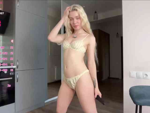 GayleneCessna webcam