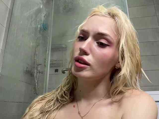adult live cam GayleneCessna