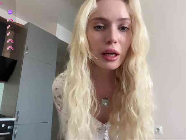 GayleneCessna webcam