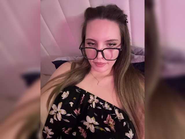 CrisKissa live cam preview