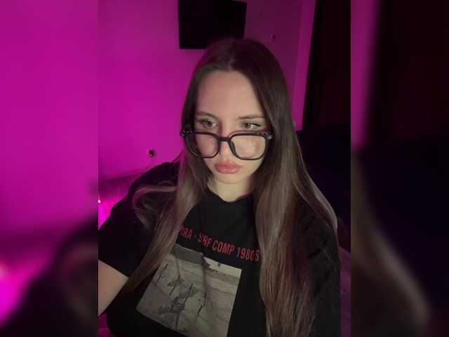 CrisKissa live cam on BongaCams