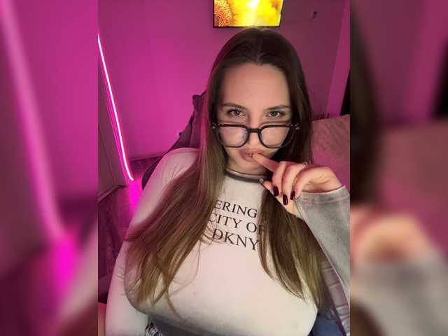 CrisKissa live cam on BongaCams