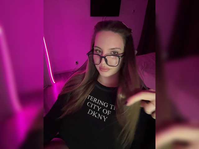 CrisKissa live cam preview