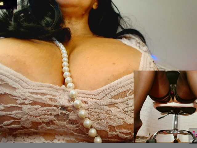 madlyndee2- live cam on BongaCams