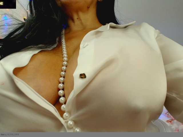 madlyndee2- live cam on BongaCams