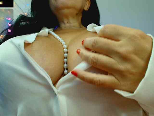Modèle: madlyndee2-