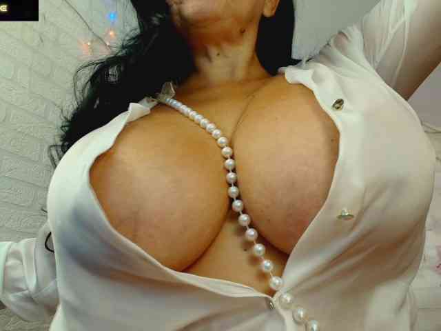 Modèle: madlyndee2-