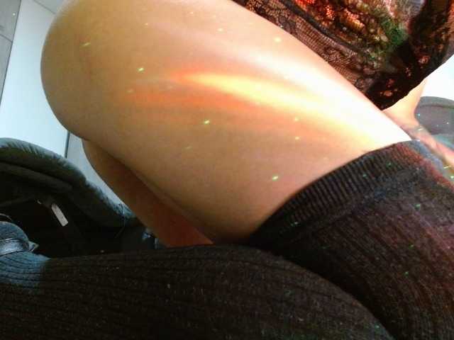 StarCat-1 live cam on BongaCams