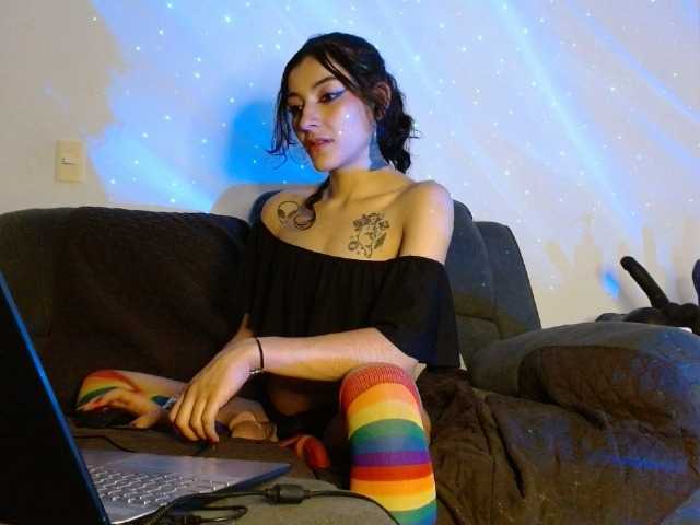 StarCat-1 live cam on BongaCams