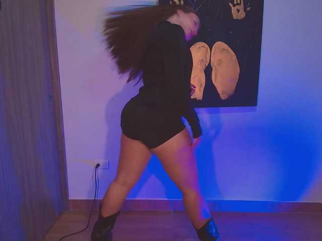 mia-bornner live cam preview