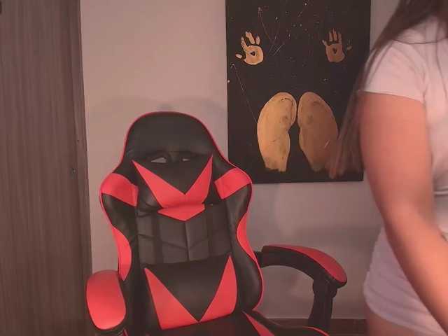 mia-bornner webcam bongacams model stream image
