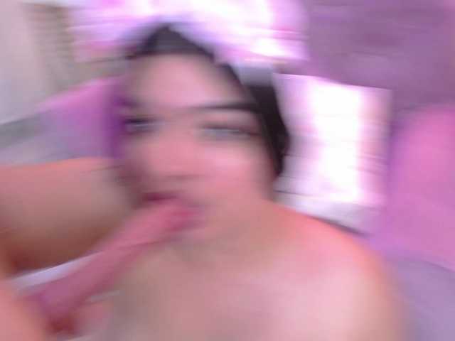 SloppySoffie live cam on BongaCams