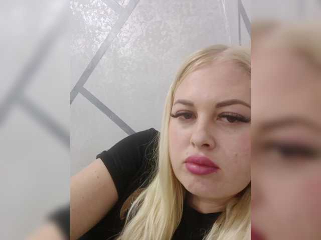 SexiBlondi