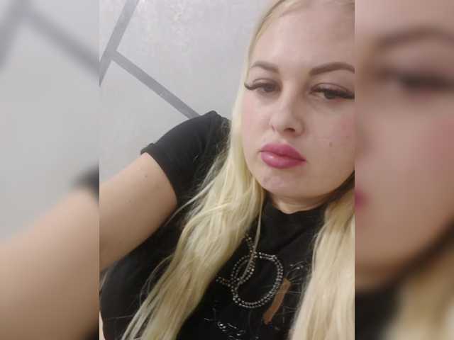 SexiBlondi