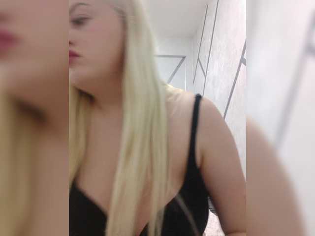 SexiBlondi