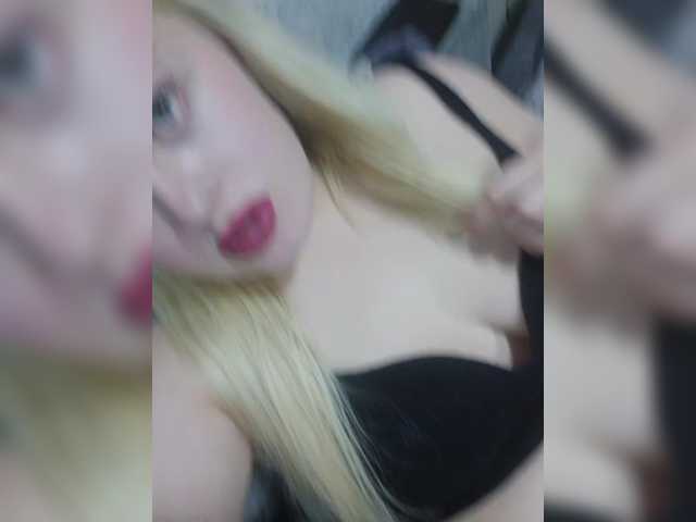 SexiBlondi