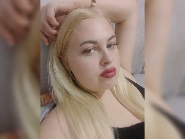 SexiBlondi