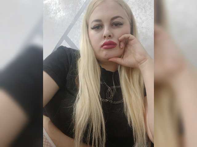 SexiBlondi live cam preview