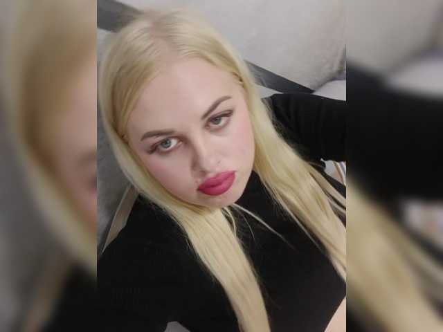 SexiBlondi