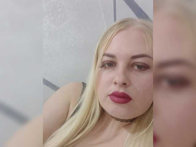 SexiBlondi