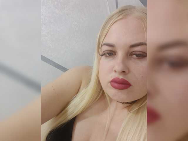 SexiBlondi
