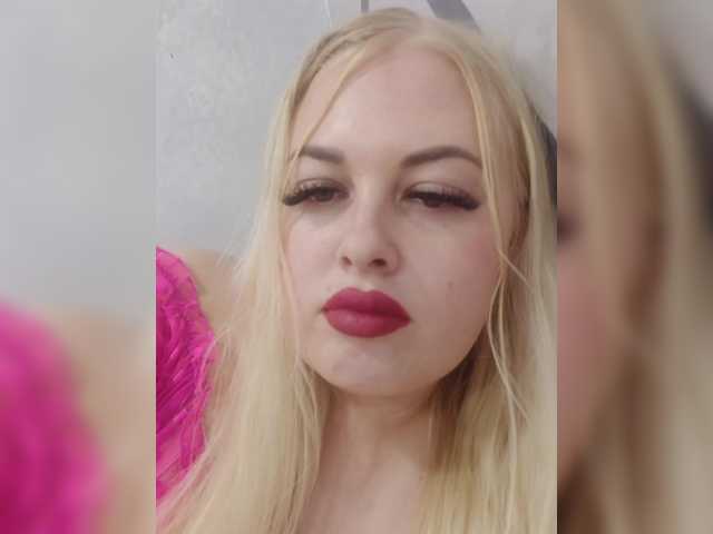 SexiBlondi
