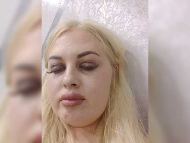 SexiBlondi