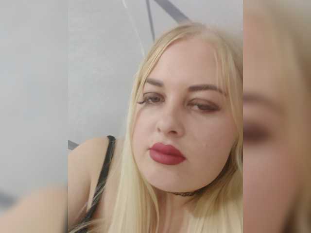 SexiBlondi