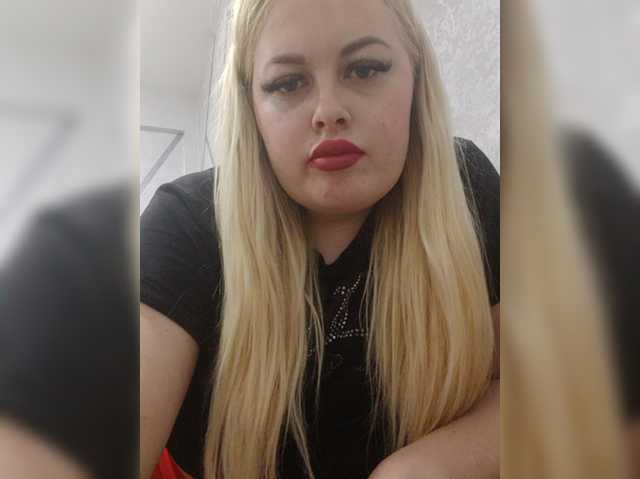 SexiBlondi live cam on BongaCams