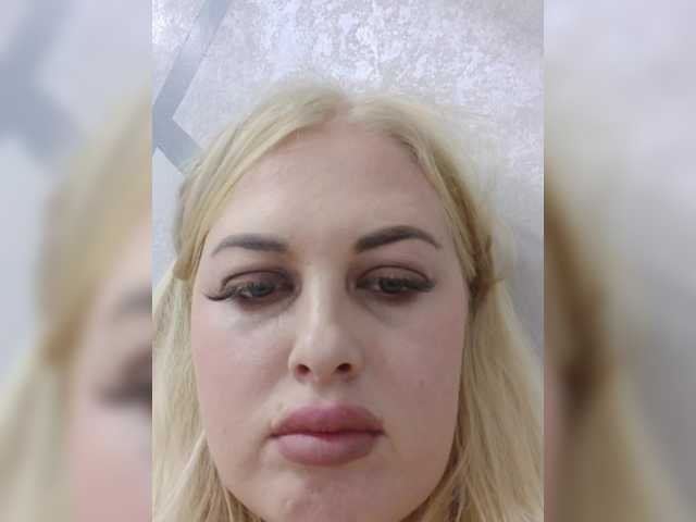 SexiBlondi