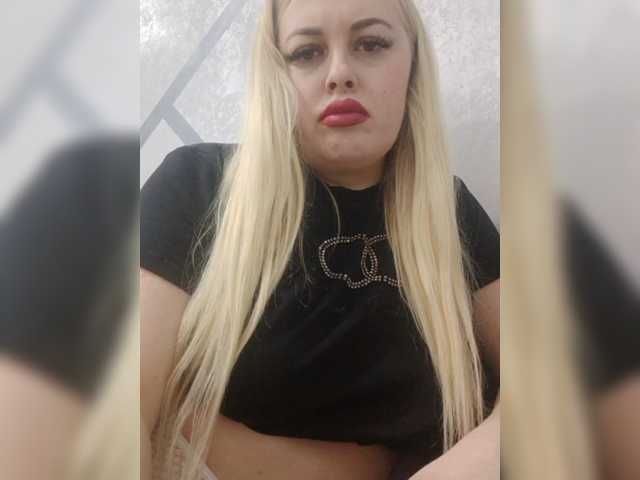 секс с SexiBlondi