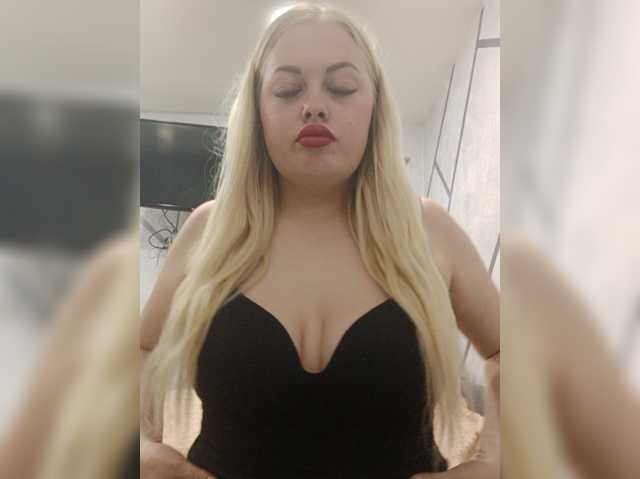 SexiBlondi