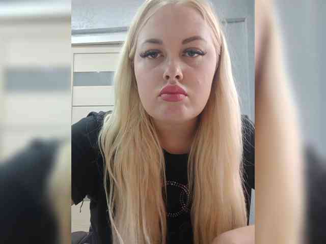 SexiBlondi webcam
