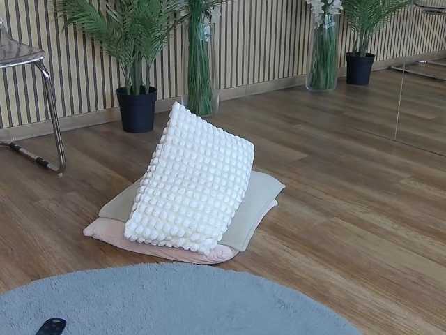 LolaEverly live cam on BongaCams