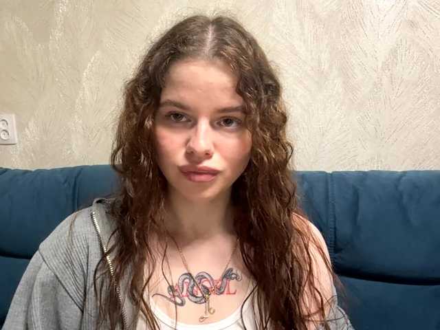HyonKirker live cam on BongaCams