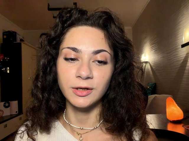 HyonKirker live cam on BongaCams