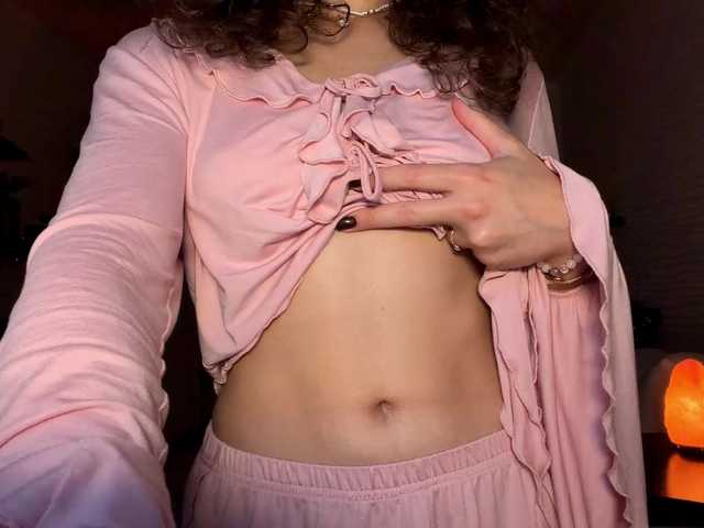 HyonKirker live cam on BongaCams