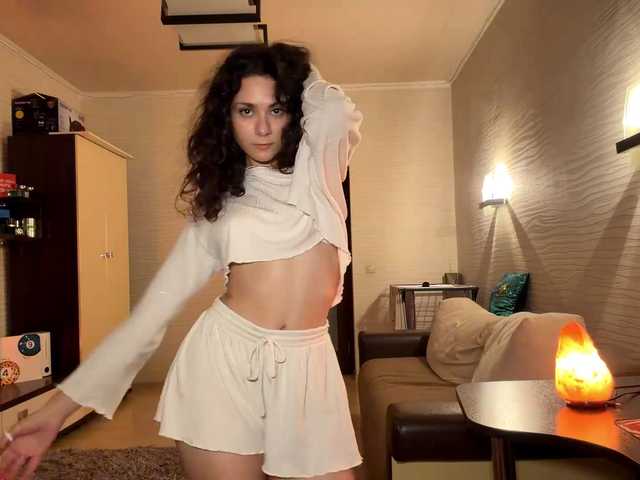 HyonKirker live cam on BongaCams