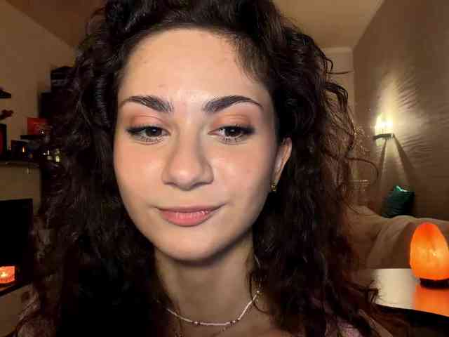 HyonKirker's webcam live show