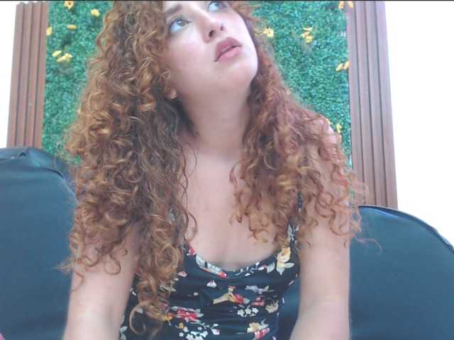 corafuego18 live cam on BongaCams