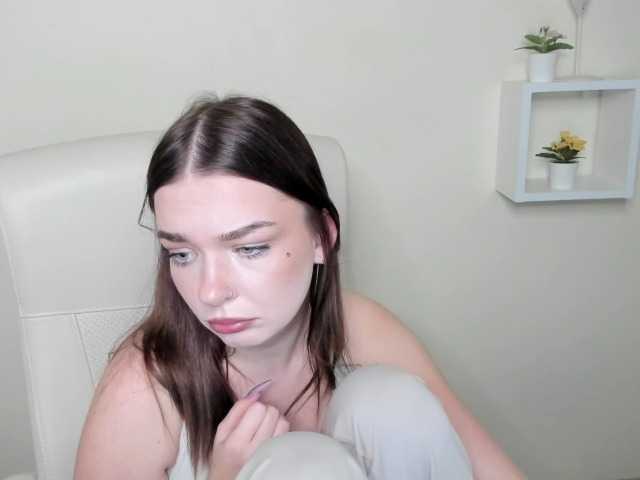 KiaraTease live cam on BongaCams