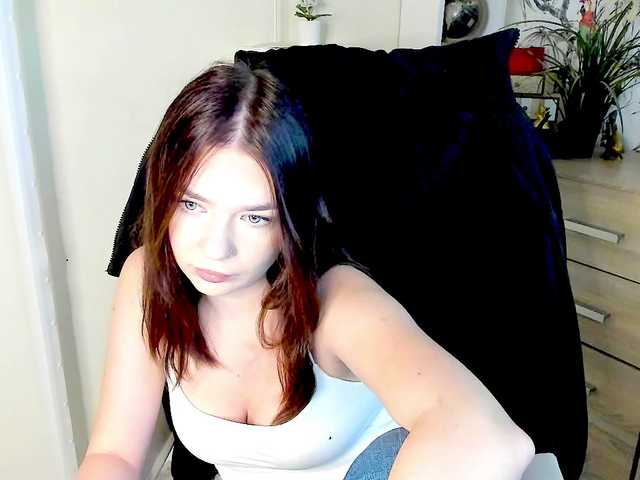 KiaraTease live cam on BongaCams