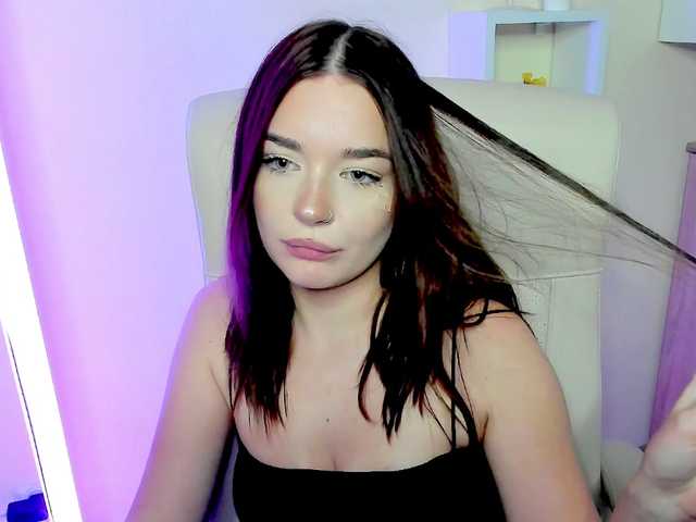 KiaraTease live cam on BongaCams