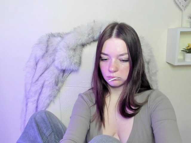 KiaraTease live cam on BongaCams