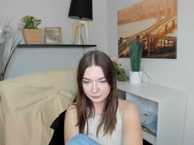 KiaraTease live cam preview