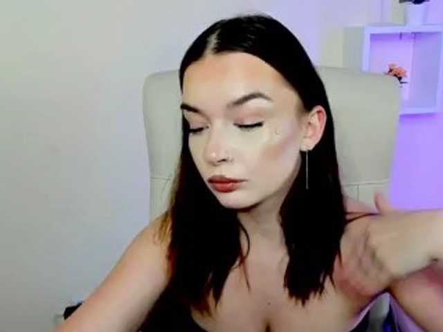 KiaraTease