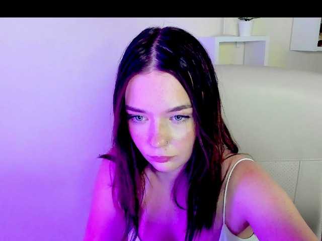 KiaraTease live cam on BongaCams