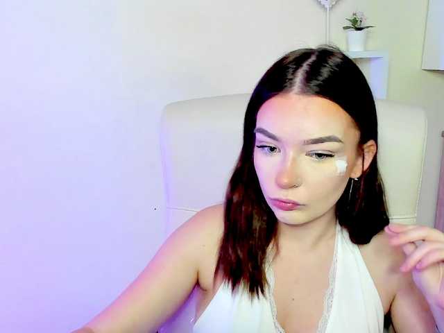 KiaraTease live cam on BongaCams