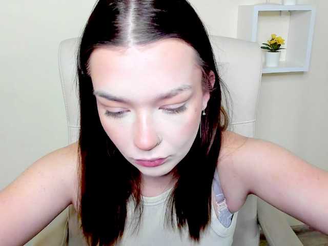 KiaraTease live cam on BongaCams