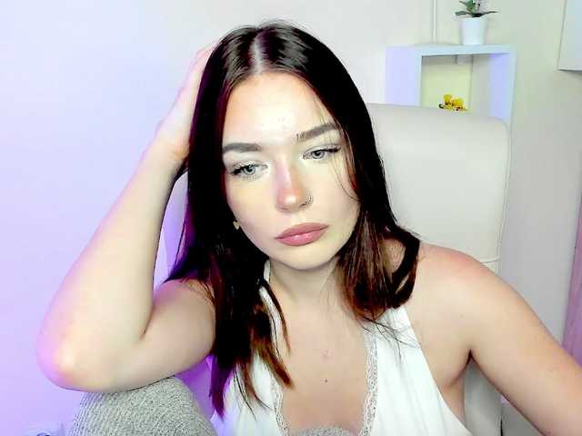 KiaraTease live cam on BongaCams
